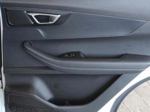 Chery Tiggo Cross 1.5T Comfort - Image 25