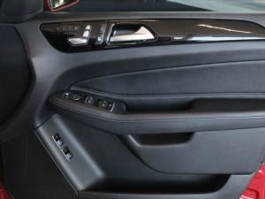 Mercedes-Benz GLE GLE400 - Image 21