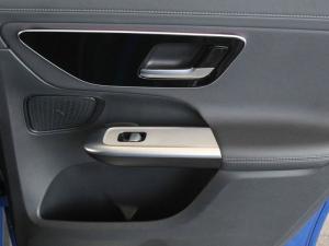 Mercedes-Benz GLC GLC300 4Matic Avantgarde - Image 24