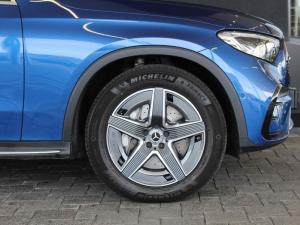 Mercedes-Benz GLC GLC300 4Matic Avantgarde - Image 8