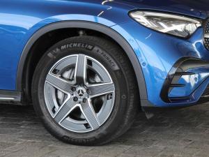 Mercedes-Benz GLC GLC300 4Matic Avantgarde - Image 9
