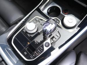 BMW X5 M50d - Image 16