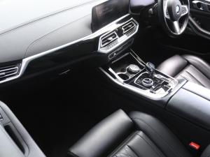 BMW X5 M50d - Image 17