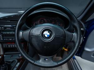 BMW M3 4d - Image 27