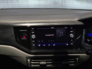 Volkswagen Polo hatch 1.0TSI Life manual - Image 19