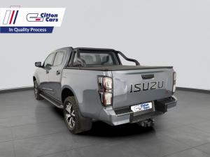 Isuzu D-MAX 1.9 Ddi HR X-RIDER automatic D/C - Image 3