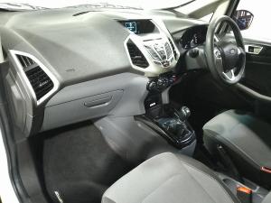 Ford EcoSport 1.5TDCi Trend - Image 11
