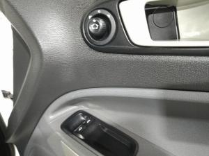 Ford EcoSport 1.5TDCi Trend - Image 27