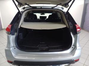Nissan X-Trail 2.5 4x4 Acenta Tech - Image 13