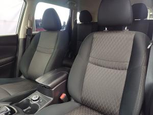 Nissan X-Trail 2.5 4x4 Acenta Tech - Image 15