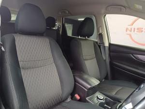 Nissan X-Trail 2.5 4x4 Acenta Tech - Image 19