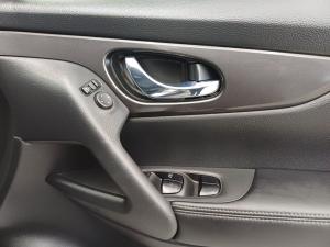 Nissan X-Trail 2.5 4x4 Acenta Tech - Image 28
