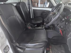Mahindra Pik Up 2.2CRDe single cab S4 (aircon) - Image 10
