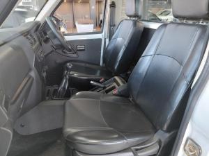 Mahindra Pik Up 2.2CRDe single cab S4 (aircon) - Image 18
