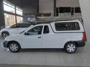 Nissan NP200 1.6i safety pack (aircon) - Image 19