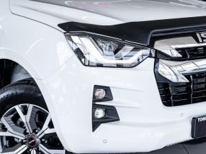 Isuzu D-Max 3.0TD double cab LSE 4x4 - Image 3