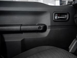 Suzuki Jimny 1.5 GL AllGrip 3-door manual - Image 18