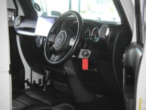 Jeep Wrangler 3.6L Polar Edition - Image 20