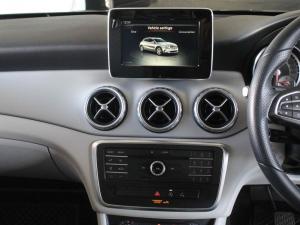 Mercedes-Benz GLA GLA200 - Image 12