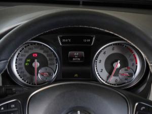 Mercedes-Benz GLA GLA200 - Image 14