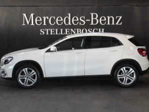 Mercedes-Benz GLA GLA220d 4Matic Style - Image 3