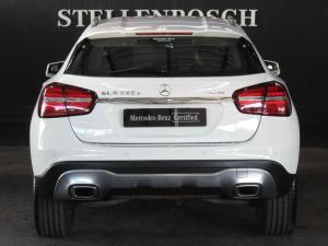 Mercedes-Benz GLA GLA220d 4Matic Style - Image 5