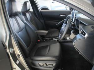 Toyota Corolla Cross 1.8 XR - Image 17