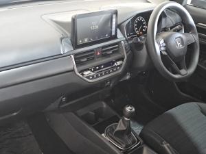 Honda Elevate 1.5 Comfort - Image 11