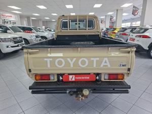 Toyota Land Cruiser 79 4.0 V6 single cab - Image 5