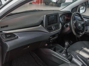 Toyota Starlet 1.5 XS auto - Image 7