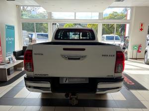 Toyota Hilux 2.8GD-6 Xtra cab 4x4 Legend 50 auto - Image 5
