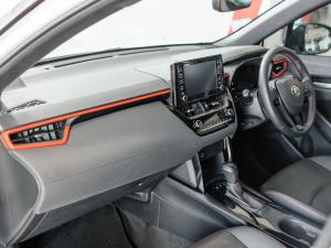 Toyota Corolla Cross 1.8 Hybrid GR-Sport - Image 7