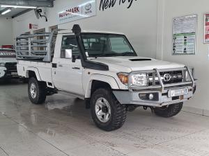 Toyota Land Cruiser 79 4.5D-4D LX V8 single cab - Image 1
