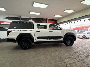 Toyota Hilux 2.8GD-6 double cab SRX - Image 3