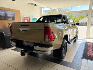 Toyota Hilux 2.4GD-6 Xtra cab Raider auto - Image 2