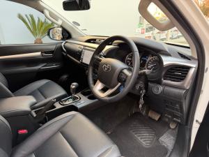 Toyota Hilux 2.8GD-6 double cab 4x4 Raider auto - Image 7