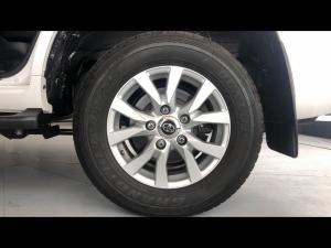 Toyota Land Cruiser 200 4.5D-4D V8 VX-R - Image 19