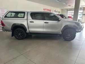 Toyota Hilux 2.8GD-6 double cab 4x4 Legend manual - Image 3