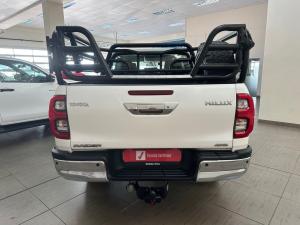 Toyota Hilux 2.8GD-6 double cab 4x4 Raider auto - Image 5