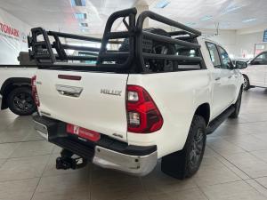Toyota Hilux 2.8GD-6 double cab 4x4 Raider auto - Image 2
