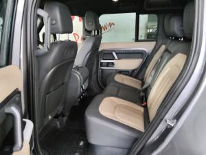 Land Rover Defender 110 P400 S - Image 15