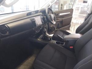 Toyota Hilux 2.4GD-6 Xtra cab Raider manual - Image 7