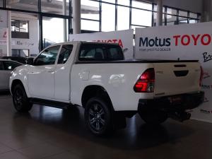Toyota Hilux 2.4GD-6 Xtra cab Raider manual - Image 22