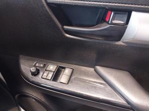 Toyota Hilux 2.4GD-6 Xtra cab Raider manual - Image 24