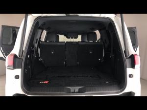 Toyota Land Cruiser 300 3.3D GR-Sport - Image 13