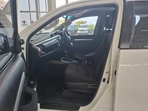 Toyota Hilux 2.8GD-6 double cab 4x4 Raider - Image 7
