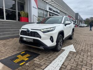 Toyota RAV4 2.5 Hybrid VX E-Four - Image 21