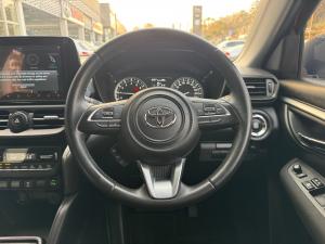 Toyota Urban Cruiser 1.5 XR manual - Image 8