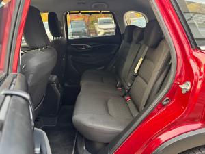 Toyota Urban Cruiser 1.5 XR manual - Image 17