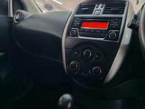 Nissan Almera 1.5 Acenta - Image 17